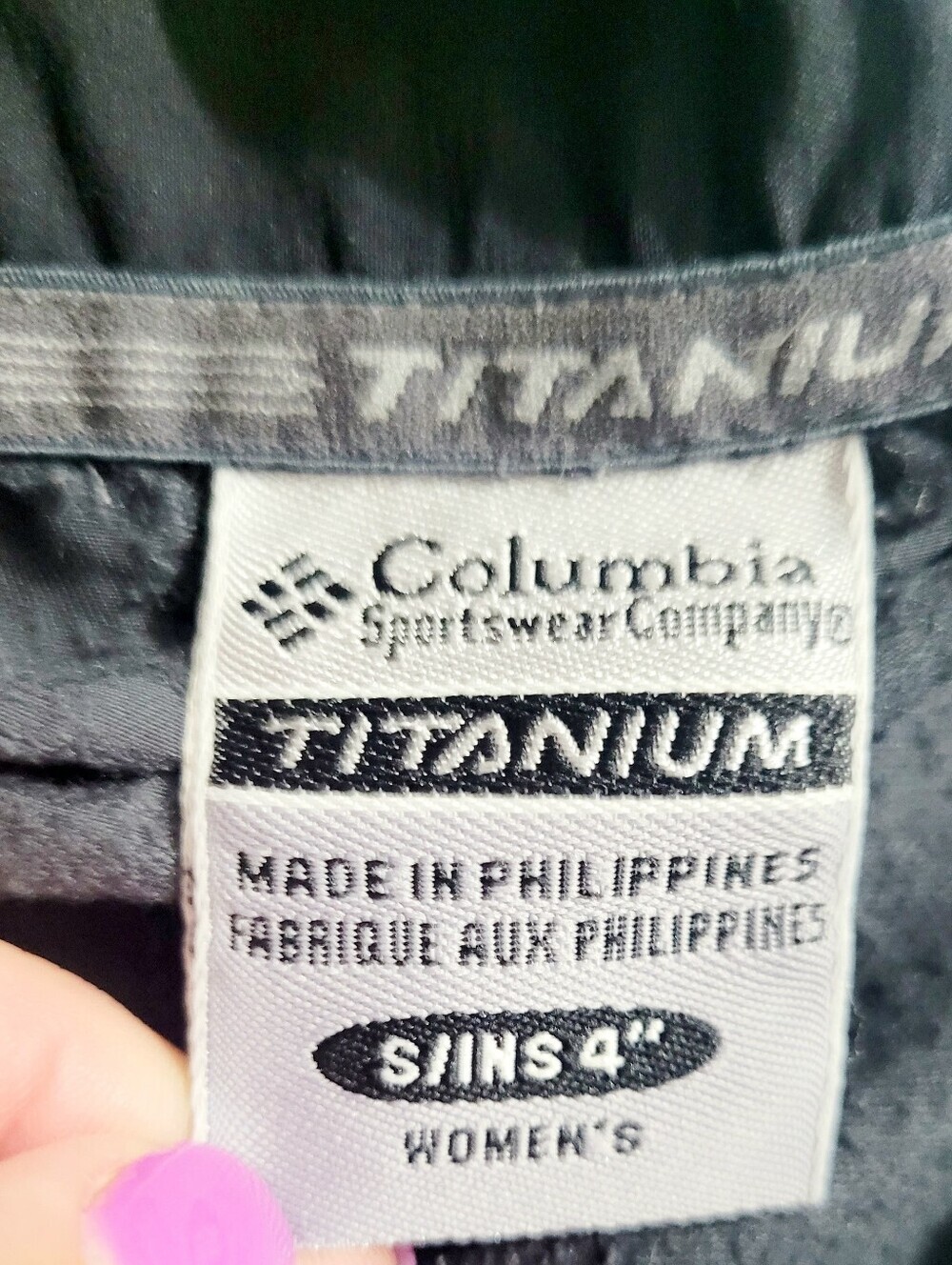 Columbia Titanium Women's Blue Size S Hiking Trail Shorts 4" Inseam Zip Pockets - Picture 8 of 11